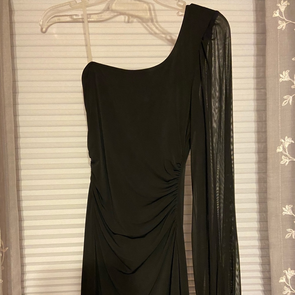 One shoulder black dress